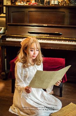 春潮烂漫海棠红